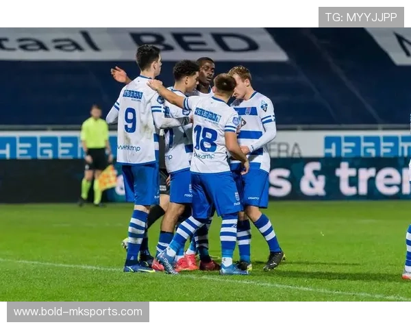 兹沃勒球员闪耀赛场，关键表现引领球队逆转取胜