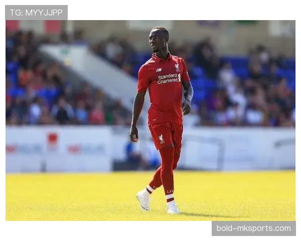 大卫·拉亚转会英超后状态回暖,顶级门将新星闪耀赛场 大卫·拉亚转会英超后状态回暖,顶级门将新星闪耀赛场