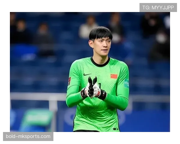 颜骏凌又发生活照，外表随和像隔壁老王，家里阵仗直接把我秒成凡人